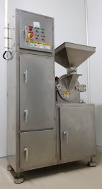 Pin mill machine with dust collector